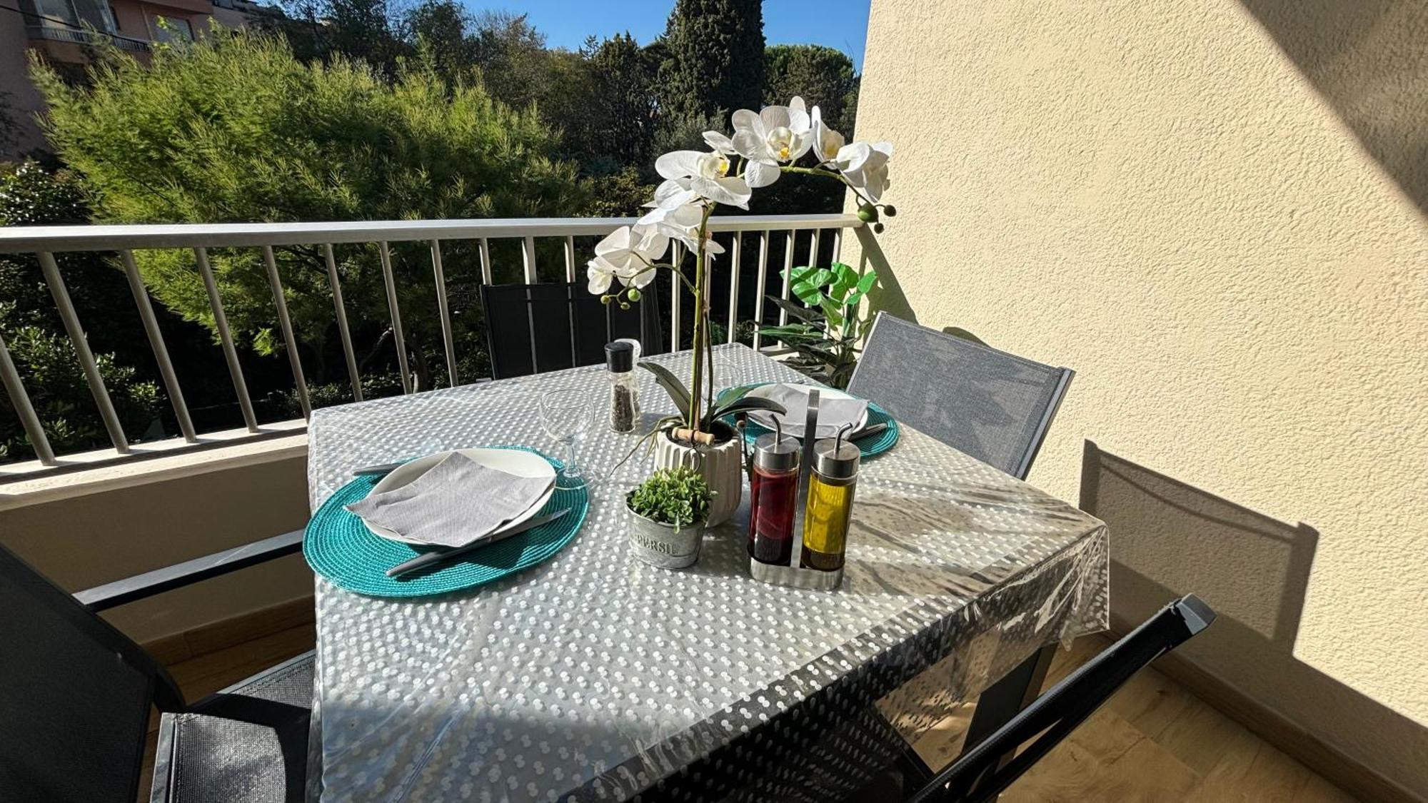 Proche Centre Sanary Studio Climatise 4 Personnes Bagian luar foto