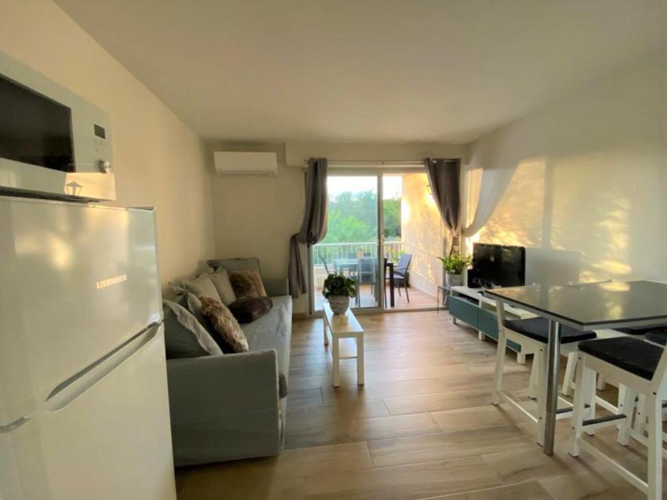 Proche Centre Sanary Studio Climatise 4 Personnes Bagian luar foto